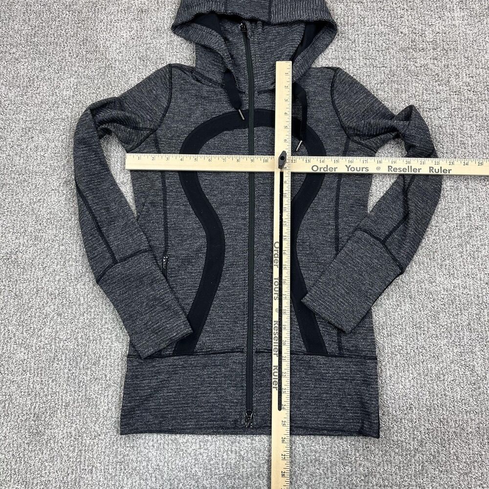 Lululemon In Stride Jacket Womens 4 Gray Full Zip Hoodie Thumbholes Athletic - Picture 3 of 7